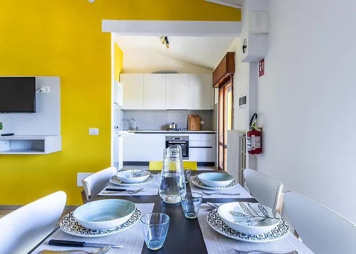 La Finestra Sul Castello Centro-storico&parcheggio