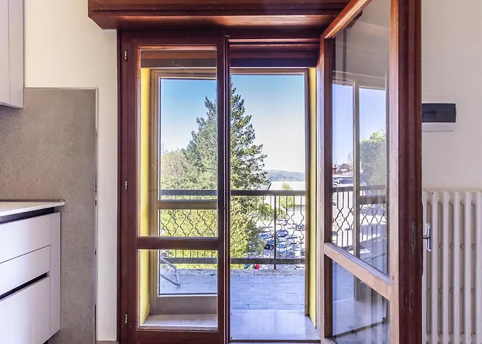 La Finestra Sul Castello Centro-storico&parcheggio Daire